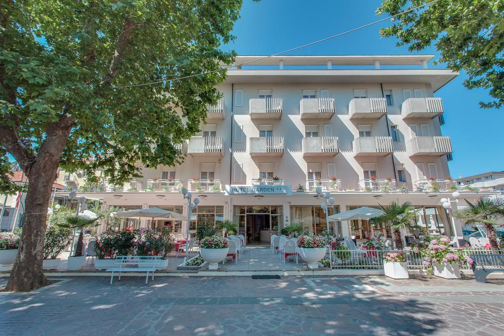Hotel Garden Белариа-Игеа Марина Екстериор снимка