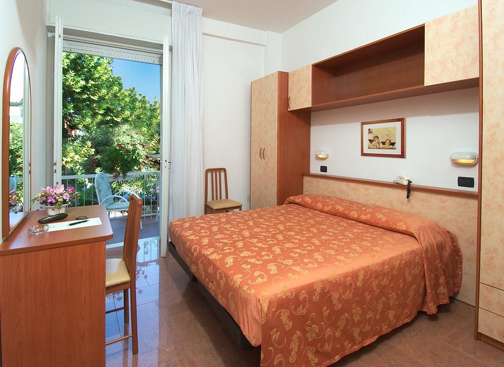 Hotel Garden Белариа-Игеа Марина Екстериор снимка