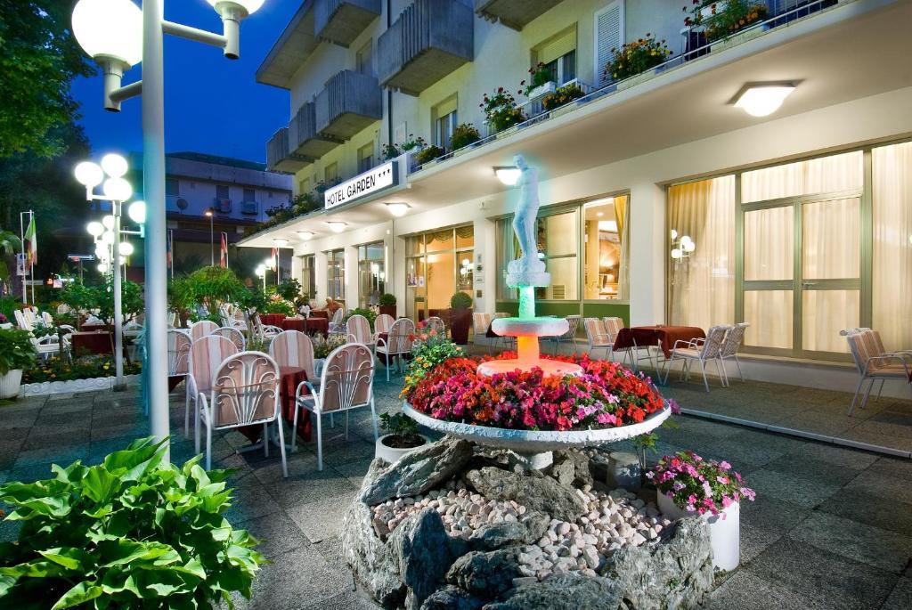 Hotel Garden Белариа-Игеа Марина Екстериор снимка